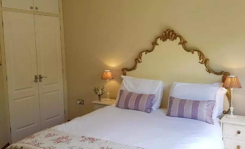 Pension (Hôtel basse catégorie) The Old Forge