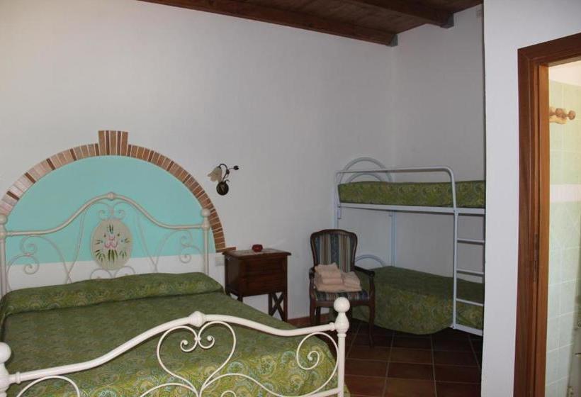 فندق Agriturismo Agrifoglio