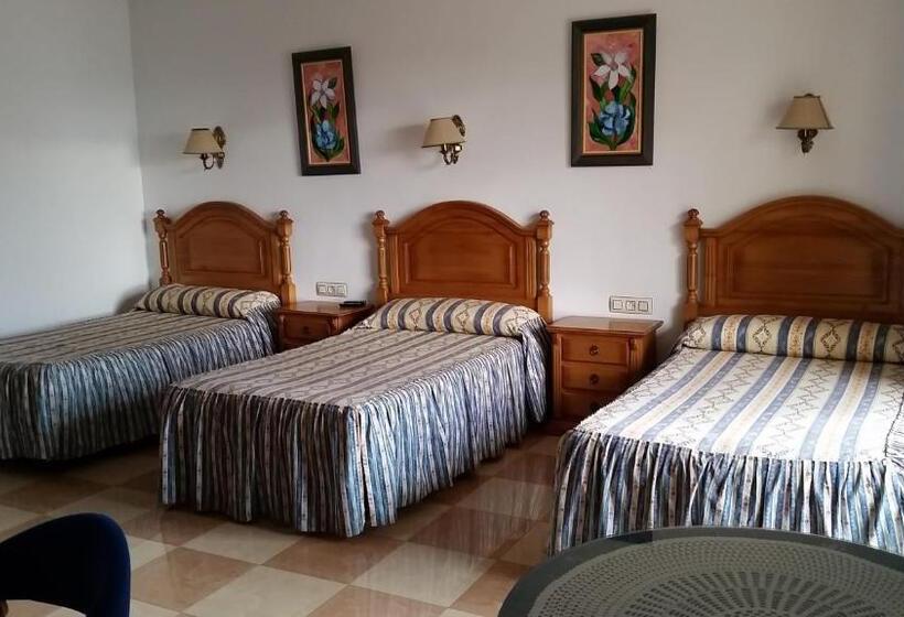 Пансион Hostal Los Rosales
