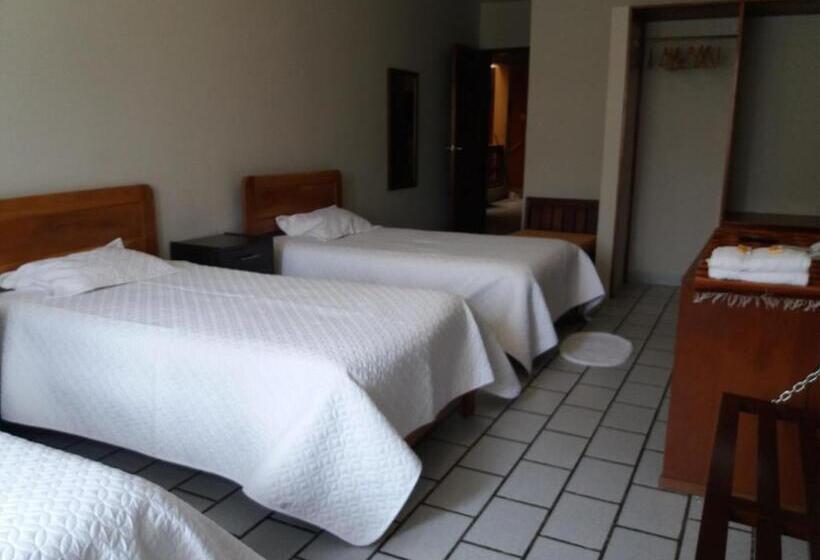 پانسیون Las Orquídeas Hotel 3 Estrellas