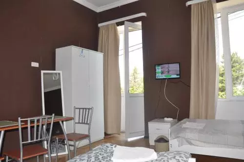 پانسیون Tin Tina Guesthouse