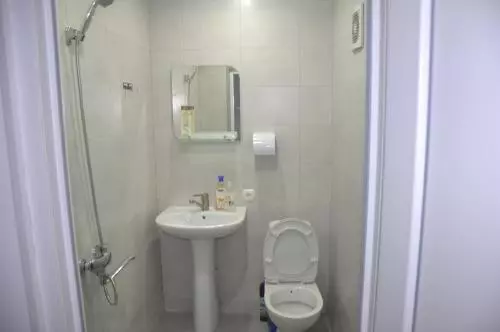 پانسیون Tin Tina Guesthouse