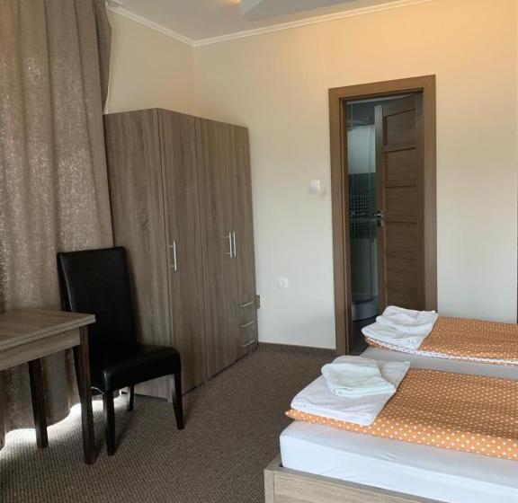 膳宿费 Váci Vendégház