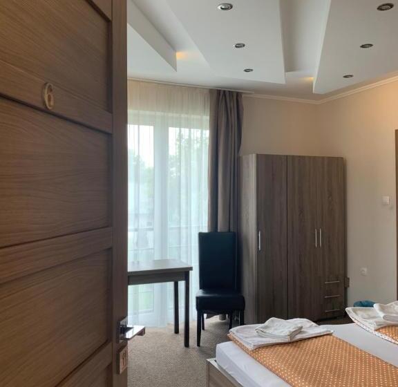 膳宿费 Váci Vendégház