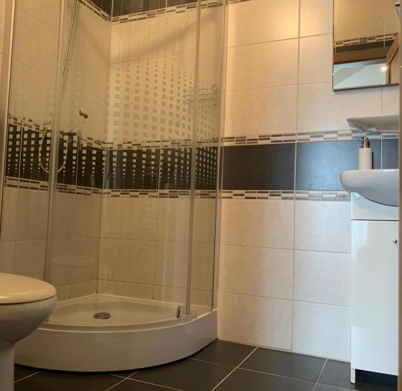 膳宿费 Váci Vendégház