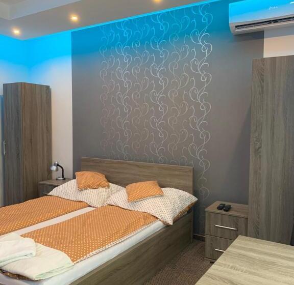 膳宿费 Váci Vendégház