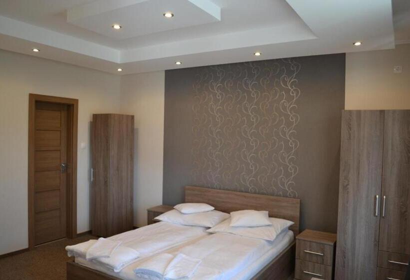 膳宿费 Váci Vendégház