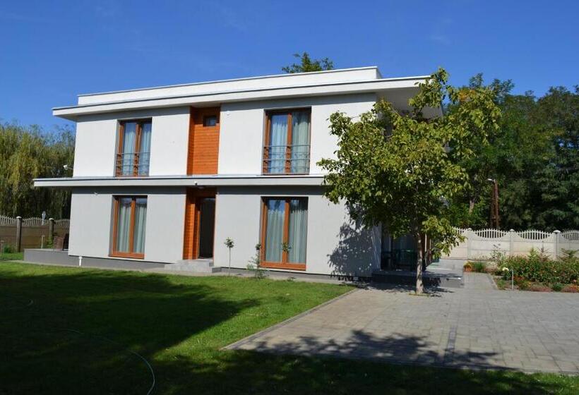 膳宿费 Váci Vendégház