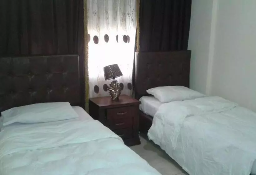Al Tawheed Hotel Apartments