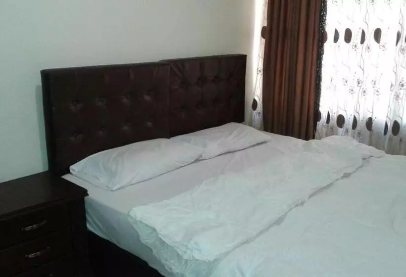 Al Tawheed Hotel Apartments