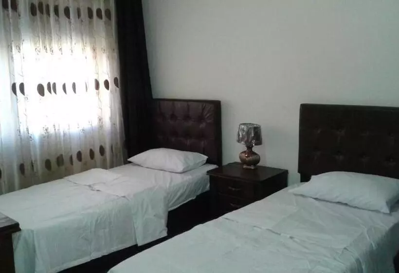 Al Tawheed Hotel Apartments