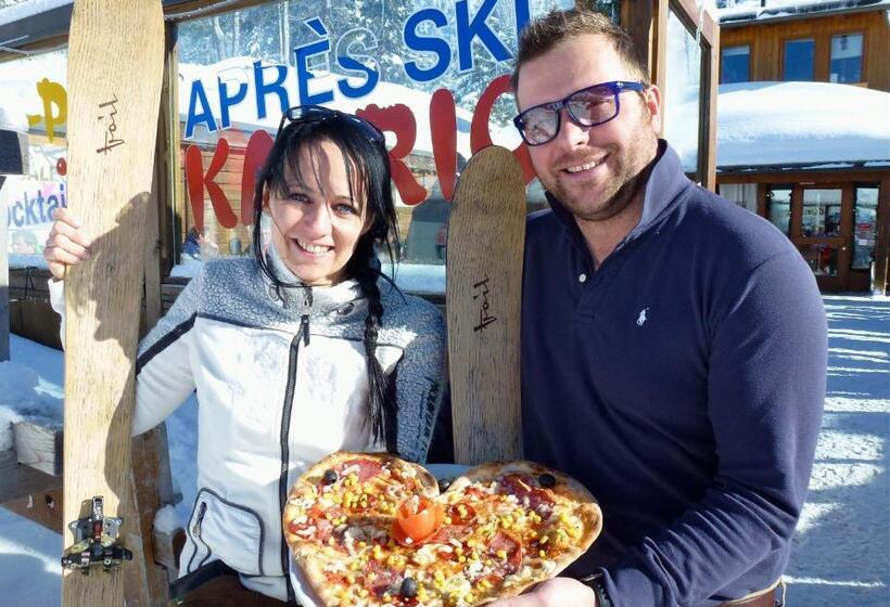 פנסיון Albergo Pontafel