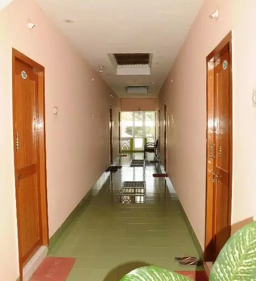 ペンション Arunachala Ramana Home