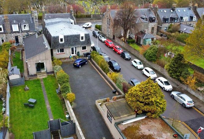 ペンション The Jays Guest House