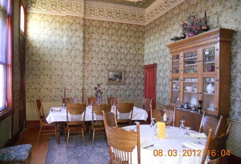 旅馆 Landmark Inn At The Historic Bank Of Oberlin