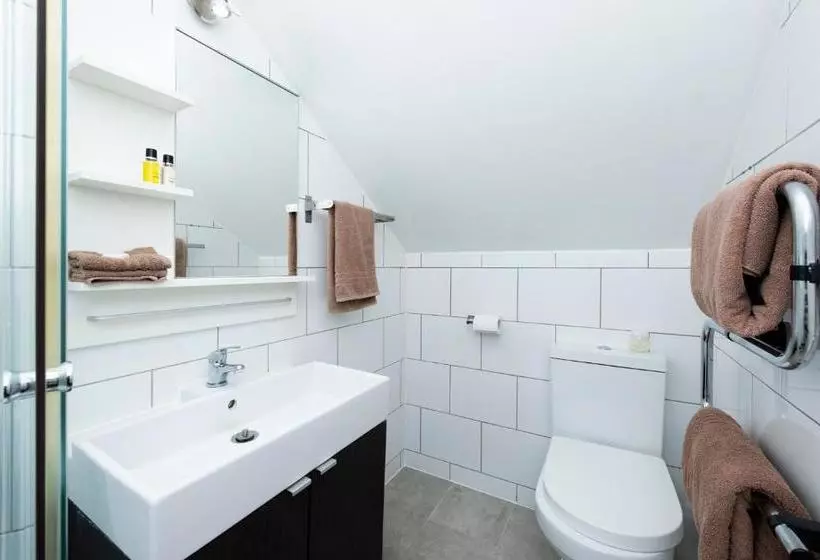 Apartments On The Park