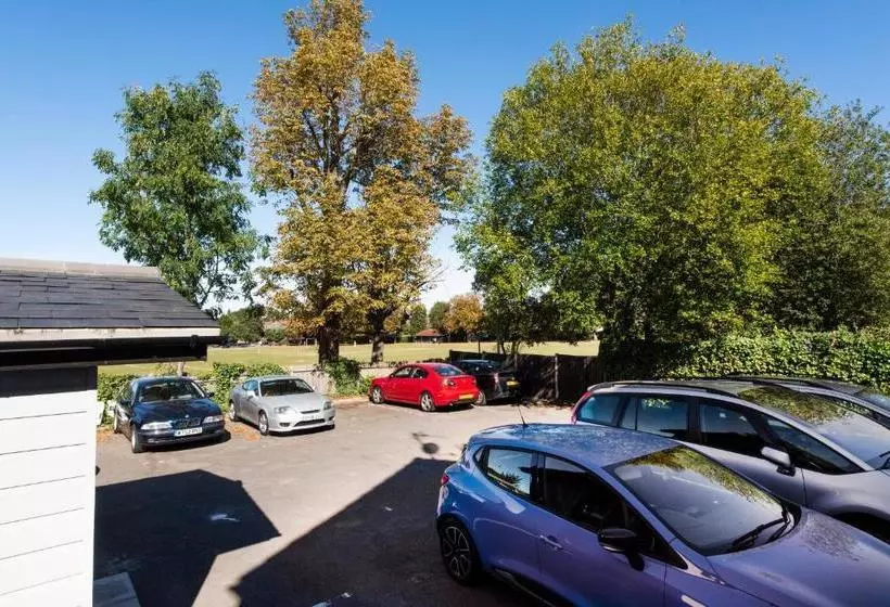 Apartments On The Park