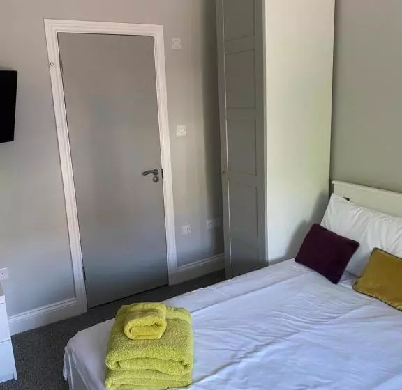 Apartments On The Park