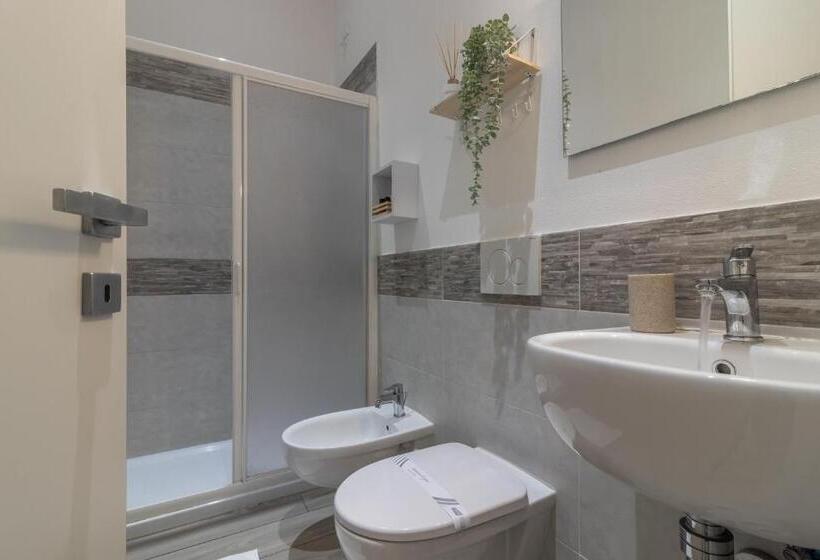 بنسيون Aquamarina