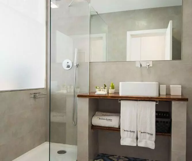 Pension Bica Flh Suites