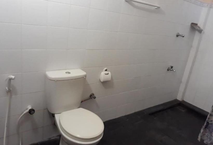 Pensiune Katagamuwa Rest