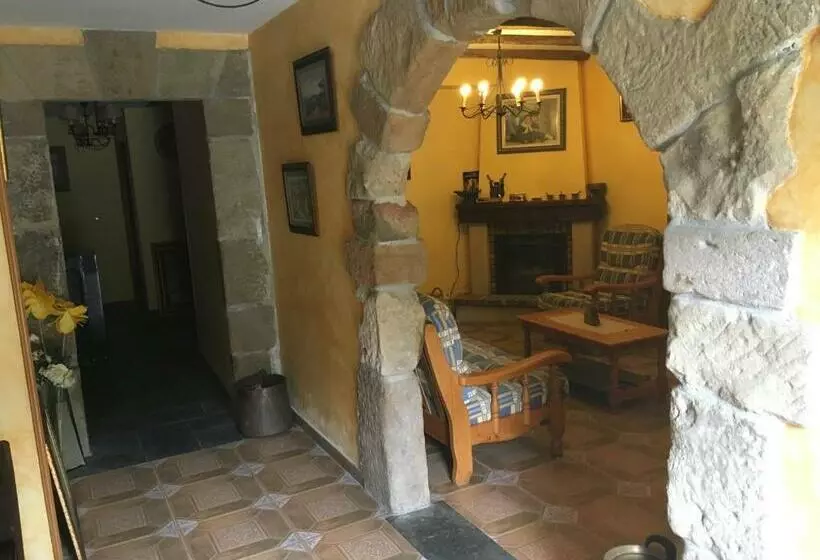 Retkeilymaja Posada Soano