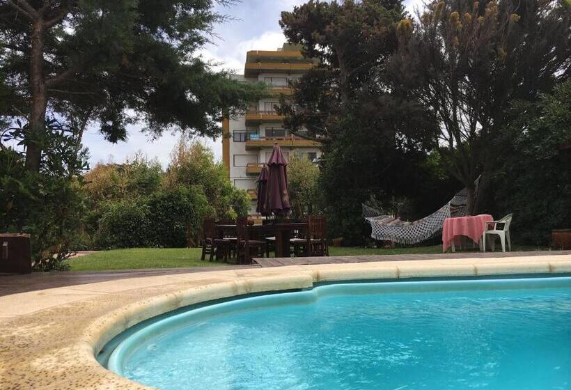 هاستل Villa Olimpia Cabañas