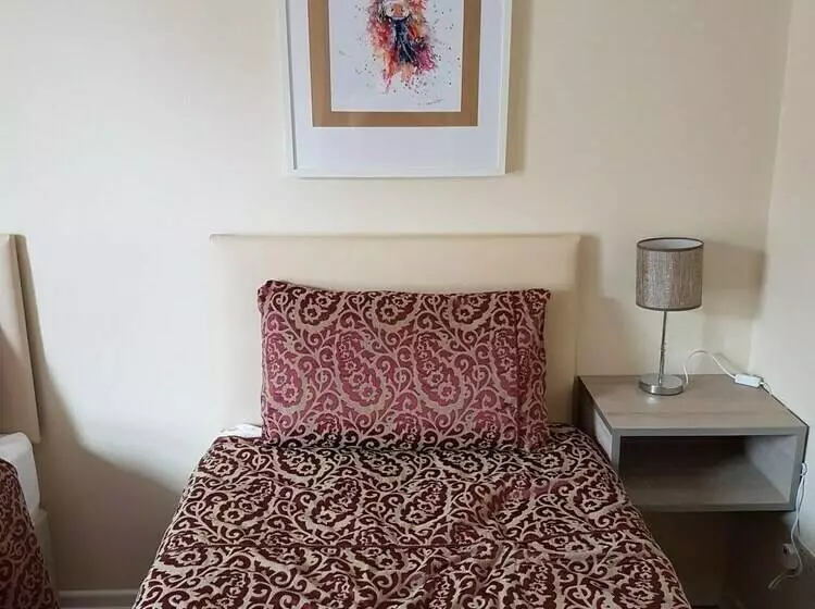 پانسیون Grant Rooms
