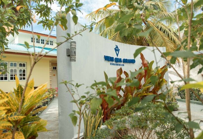 پانسیون Vieni Qua Grand