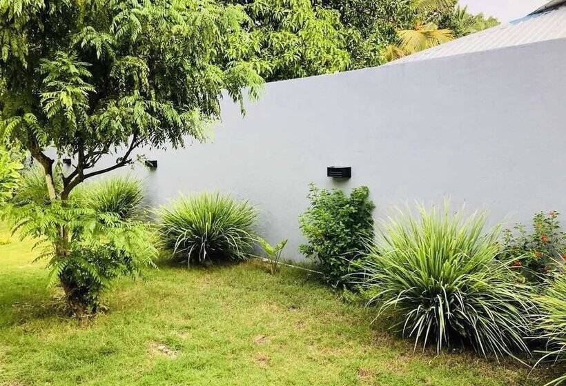 پانسیون Vieni Qua Grand