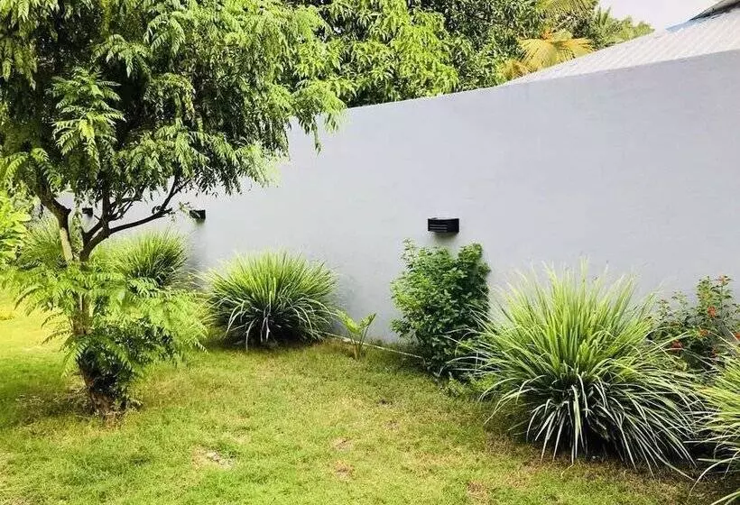 پانسیون Vieni Qua Grand