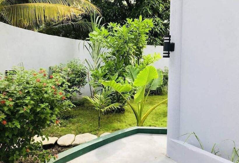 پانسیون Vieni Qua Grand