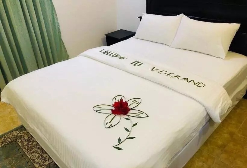 پانسیون Vieni Qua Grand