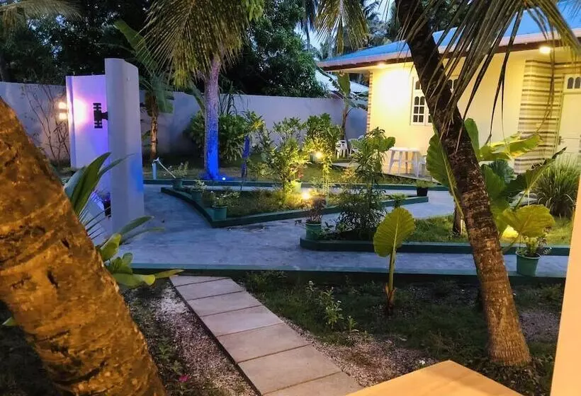 پانسیون Vieni Qua Grand