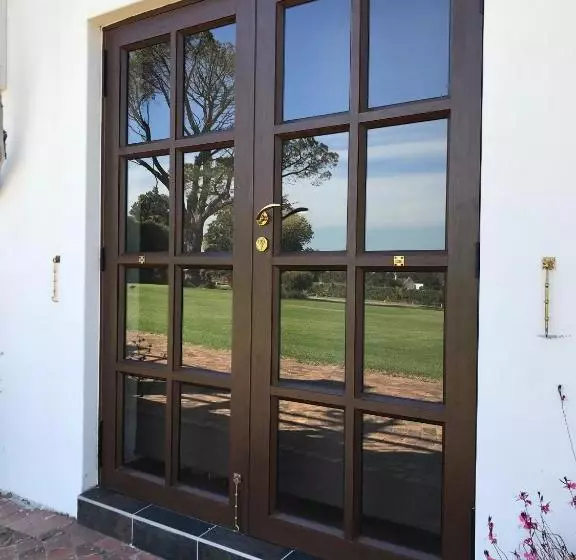 Aamiaismajoitus (B&B) Hoogeind Manor