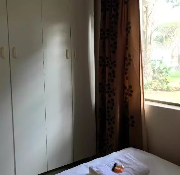 Aamiaismajoitus (B&B) Hoogeind Manor