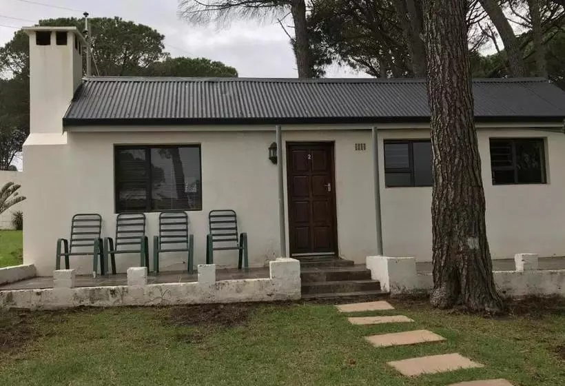 Aamiaismajoitus (B&B) Hoogeind Manor