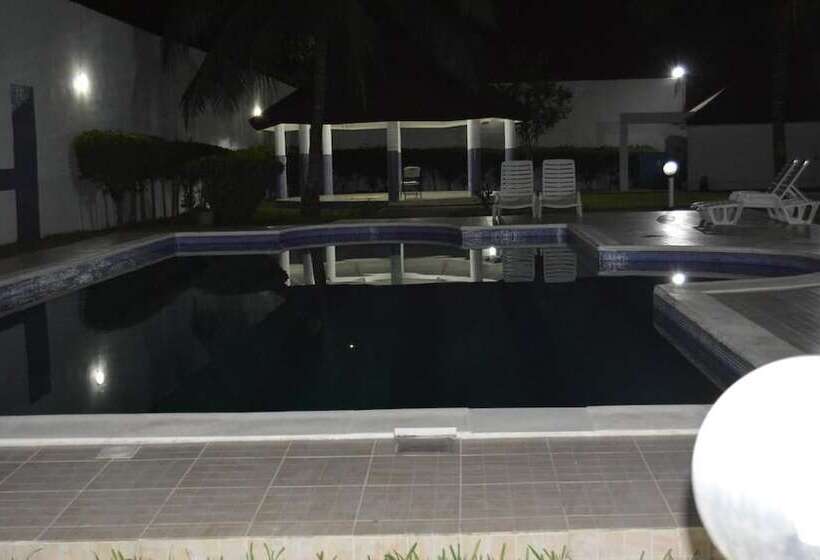 پانسیون Abidjan Guest House