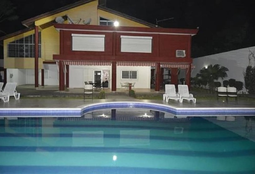 پانسیون Abidjan Guest House