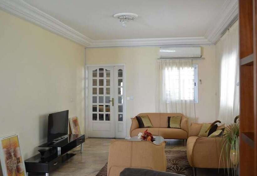 پانسیون Abidjan Guest House