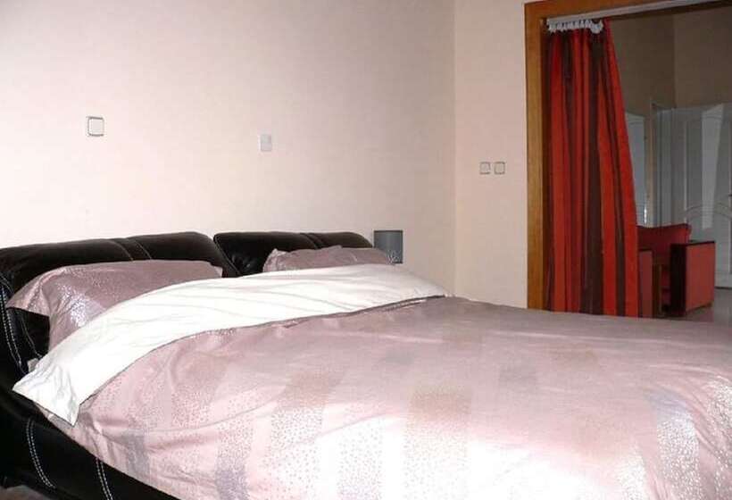 پانسیون Abidjan Guest House