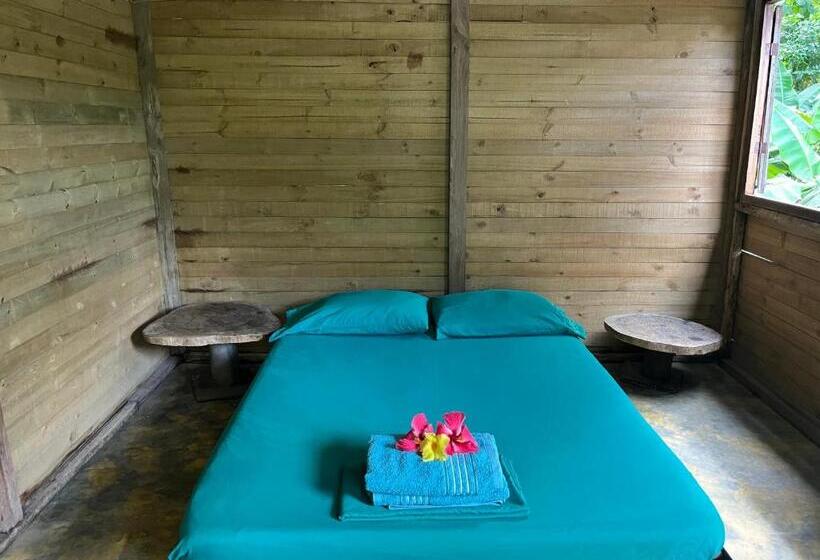 پانسیون La Aldea Hostel, Camping Y Hamacas