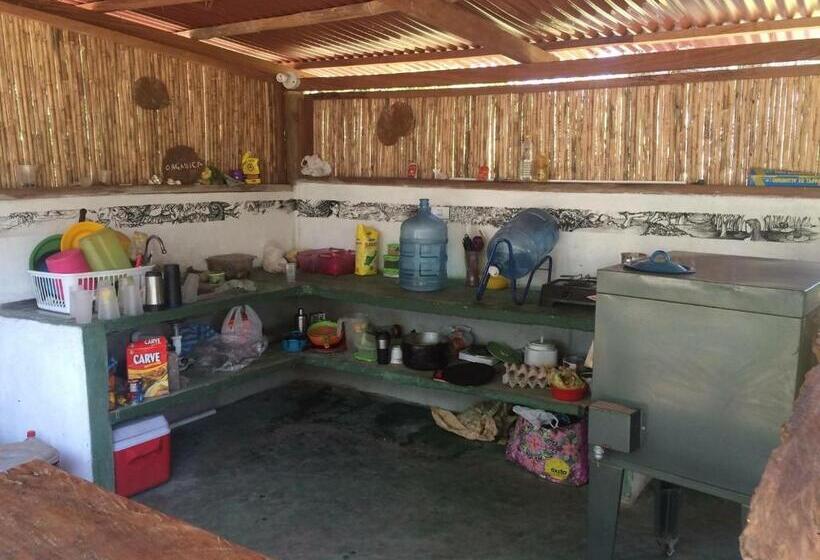 پانسیون La Aldea Hostel, Camping Y Hamacas