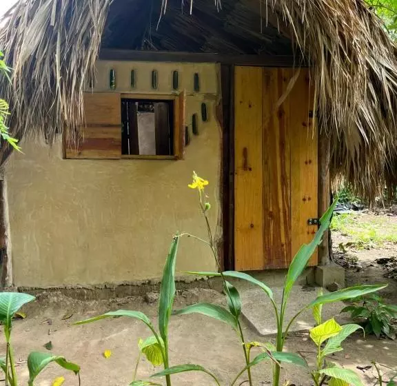 Majatalo La Aldea Hostel, Camping Y Hamacas