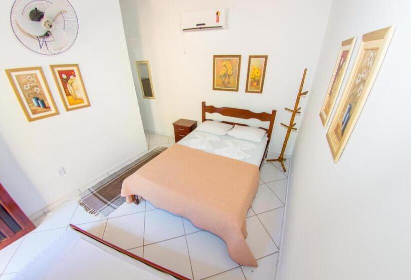 ユースホステル Pousada Mãe Natureza Ilha Grande