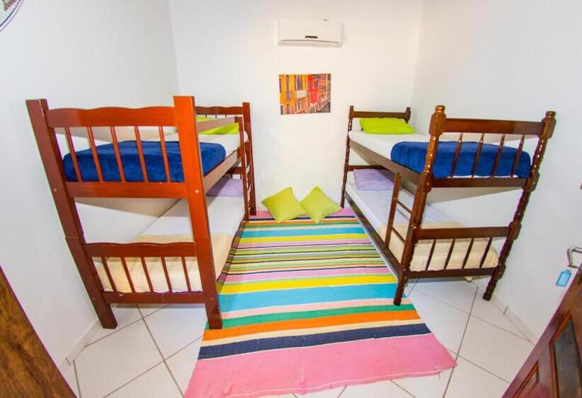 ユースホステル Pousada Mãe Natureza Ilha Grande