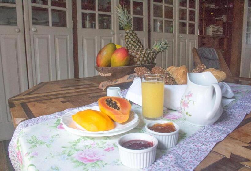 Panzió Casa De Hospedagem Paraty