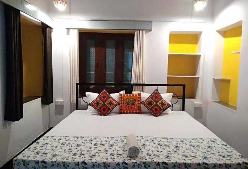 Pensione Advent Guest House