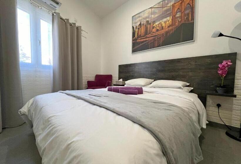 پانسیون Apollo Rooms By Albert S Apartment