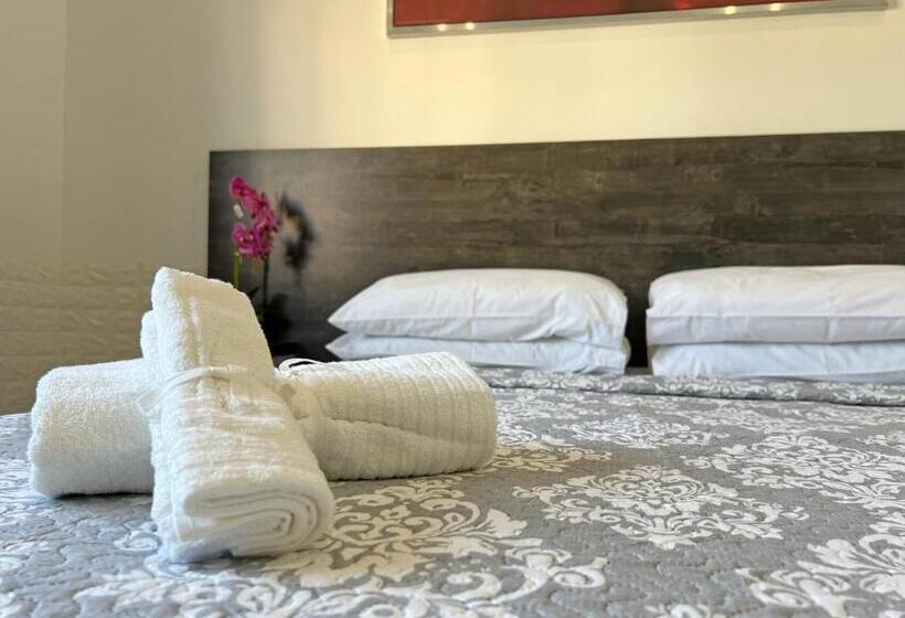 پانسیون Apollo Rooms By Albert S Apartment